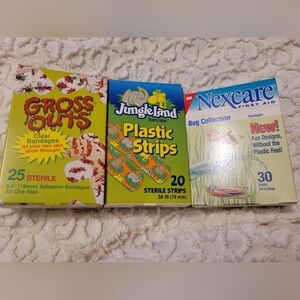 Bandaid Lot Of 3 Boxes  Gross Outs Jungle Land Nexcare Bug Collection